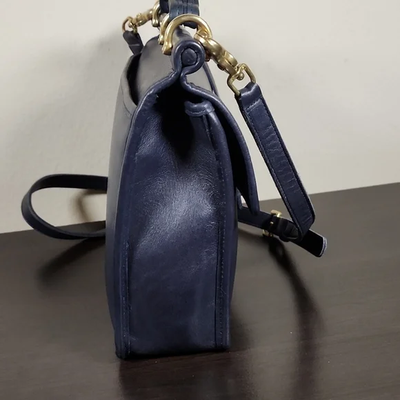 **SOLD**Vintage Coach Navy Willis #9927 - Picture 4 of 13